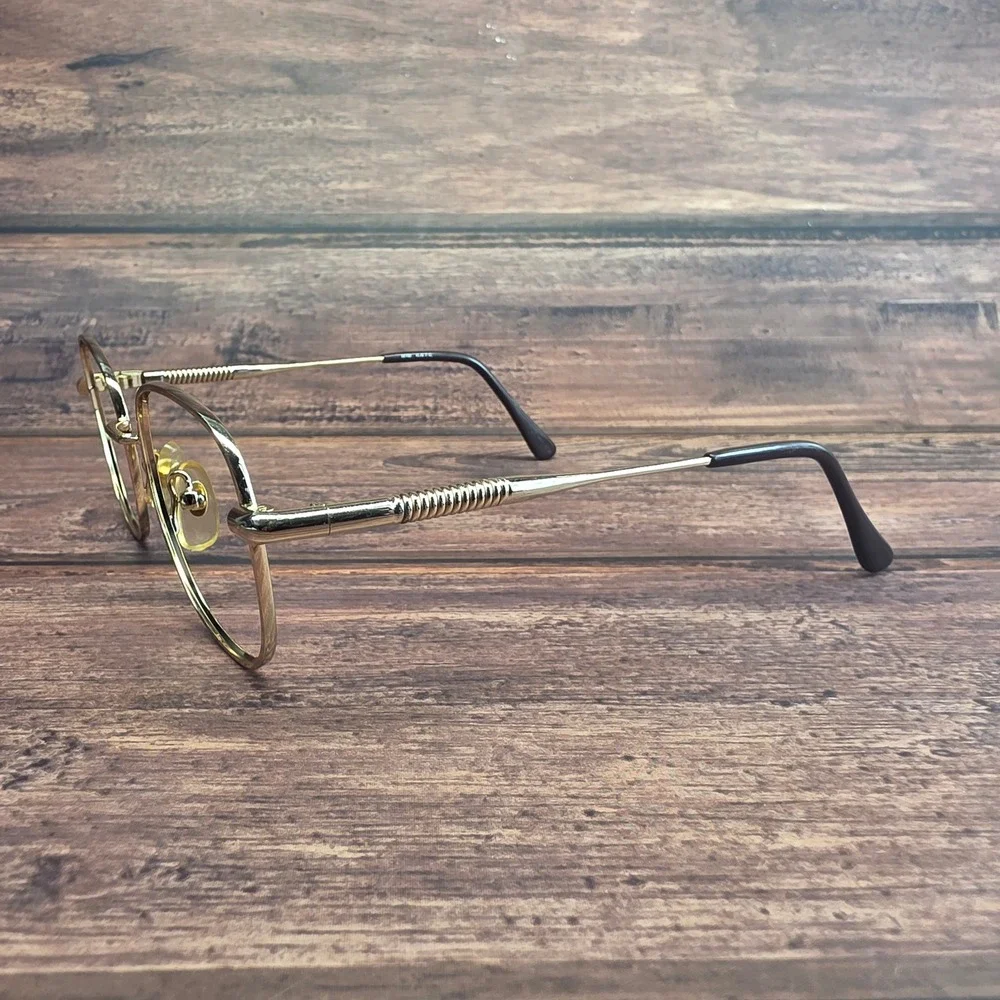MM Kate Vintage Gold Oval Eyeglasses Frames 46-16-125 Korea Metal